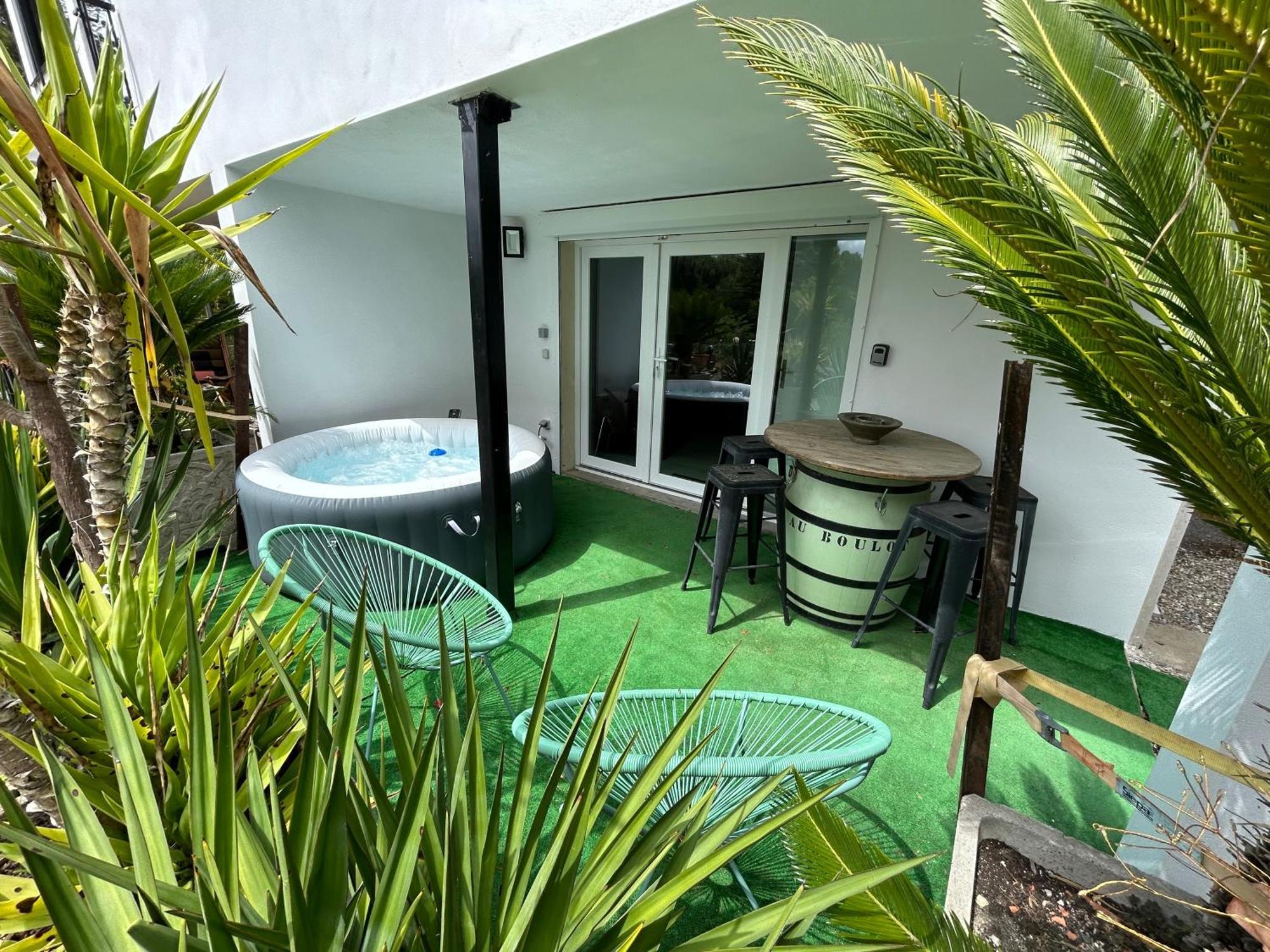 Appart-One Terrasse Jacuzzi Parking Carcassonne Eksteriør bilde
